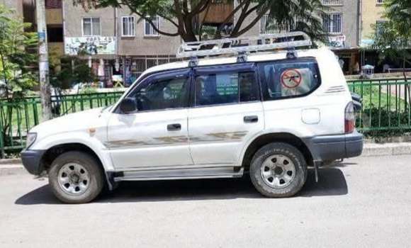 Acheter Occasion Voiture Toyota Prado Autre à Addis Ababa, Ethiopie Acheter Occasion Voiture Toyota Prado Autre à Addis Ababa, Ethiopie