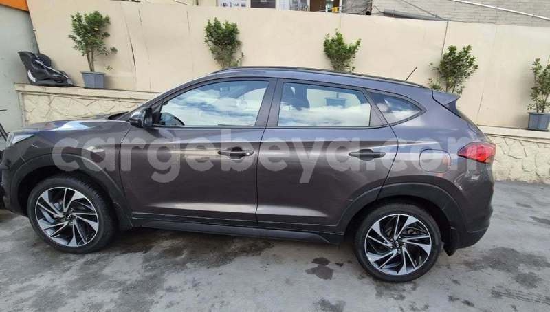 Big with watermark hyundai tucson ethiopia addis ababa 12024