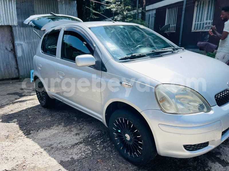 Big with watermark toyota vitz ethiopia addis ababa 12029