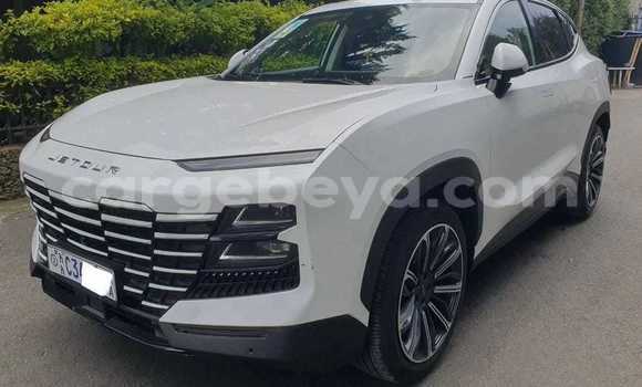 Acheter Occasion Voiture Toyota Camry (Japan) Blanc à Addis Ababa, Ethiopie Acheter Occasion Voiture Toyota Camry (Japan) Blanc à Addis Ababa, Ethiopie