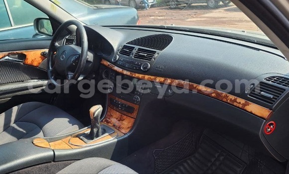 Acheter Occasion Voiture Mercedes-Benz E-Classe Autre à Addis Ababa, Ethiopie Acheter Occasion Voiture Mercedes-Benz E-Classe Autre à Addis Ababa, Ethiopie