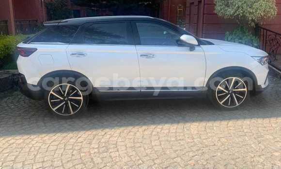 Acheter Occasion Voiture FAW Besturn B50 Blanc à Addis Ababa, Ethiopie Acheter Occasion Voiture FAW Besturn B50 Blanc à Addis Ababa, Ethiopie