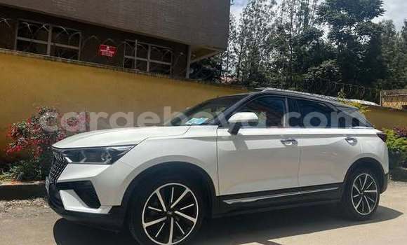 Acheter Occasion Voiture FAW Besturn B50 Blanc à Addis Ababa, Ethiopie Acheter Occasion Voiture FAW Besturn B50 Blanc à Addis Ababa, Ethiopie