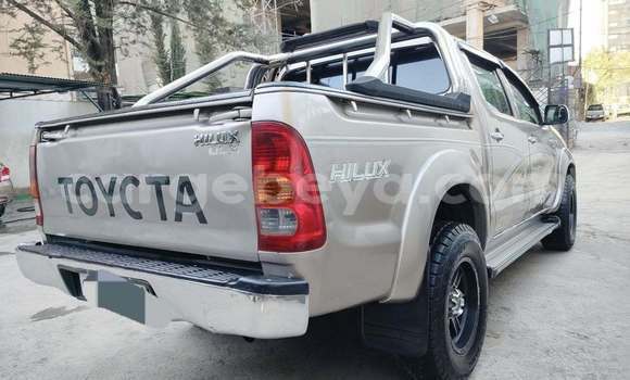 Buy Used Toyota Hilux Other Car in Addis–Ababa in Ethiopia Buy Used Toyota Hilux Other Car in Addis–Ababa in Ethiopia