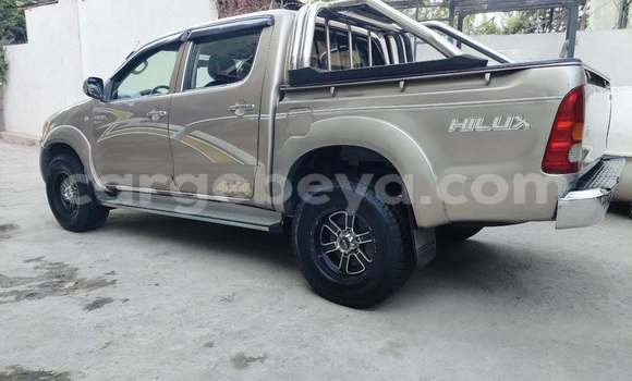 Buy Used Toyota Hilux Other Car in Addis–Ababa in Ethiopia Buy Used Toyota Hilux Other Car in Addis–Ababa in Ethiopia