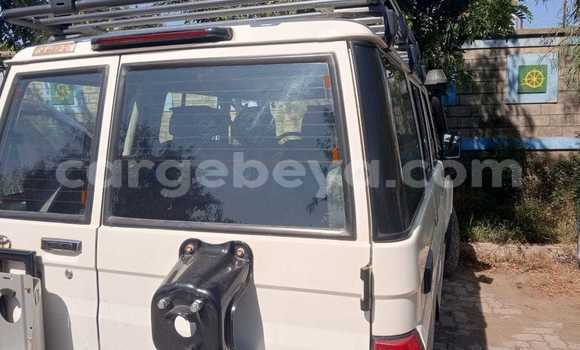Buy Used Toyota Land Cruiser White Car in Addis–Ababa in Ethiopia Buy Used Toyota Land Cruiser White Car in Addis–Ababa in Ethiopia
