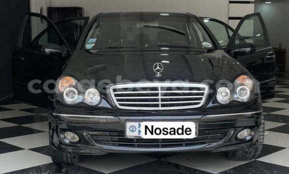 ይግዙ ያገለገለ Mercedes-Benz C–Class ጥቁር መኪና በ አዲስ አበባ በ ኢትዮጵያ