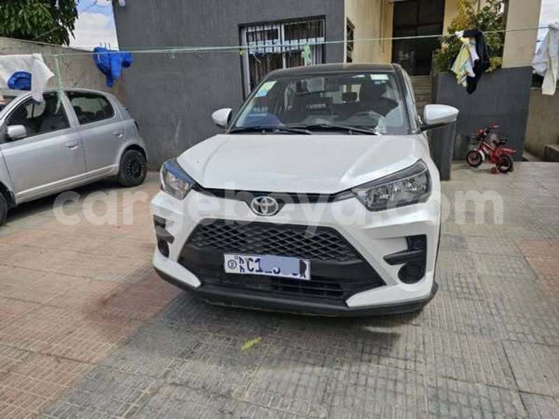 Big with watermark toyota ractis ethiopia addis ababa 12106