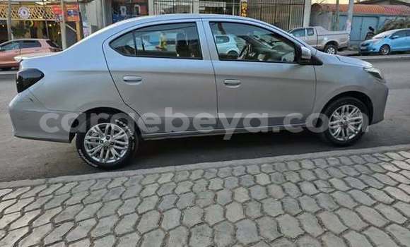 ይግዙ ያገለገለ Mitsubishi Attrage ሌላ መኪና በ አዲስ አበባ በ ኢትዮጵያ ይግዙ ያገለገለ Mitsubishi Attrage ሌላ መኪና በ አዲስ አበባ በ ኢትዮጵያ