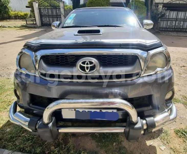 Big with watermark toyota hilux ethiopia addis ababa 12116