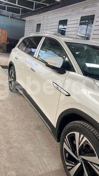 Big with watermark toyota crown ethiopia addis ababa 12122