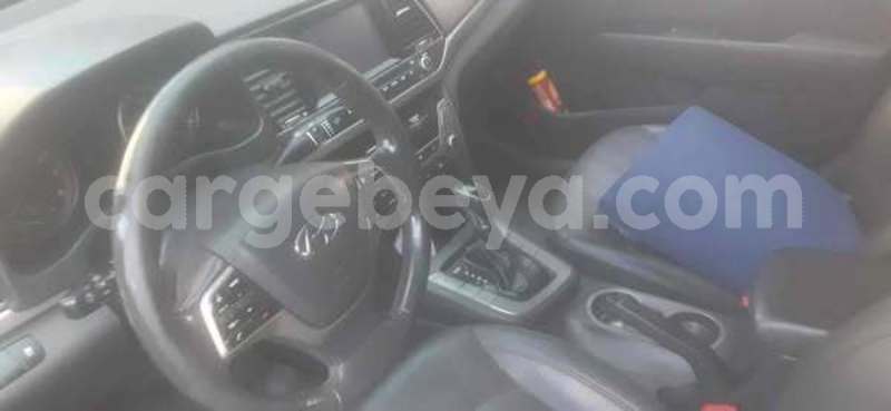 Big with watermark hyundai avante ethiopia addis ababa 12124