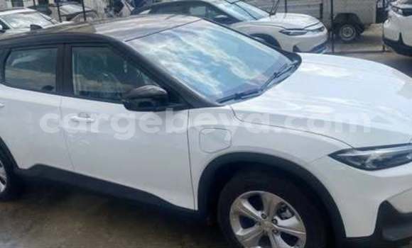 Oofamaa Chevrolet Metro Other Makiinaa iti Addis–Ababa keessatti Ethiopia keessatti Oofamaa Chevrolet Metro Other Makiinaa iti Addis–Ababa keessatti Ethiopia keessatti