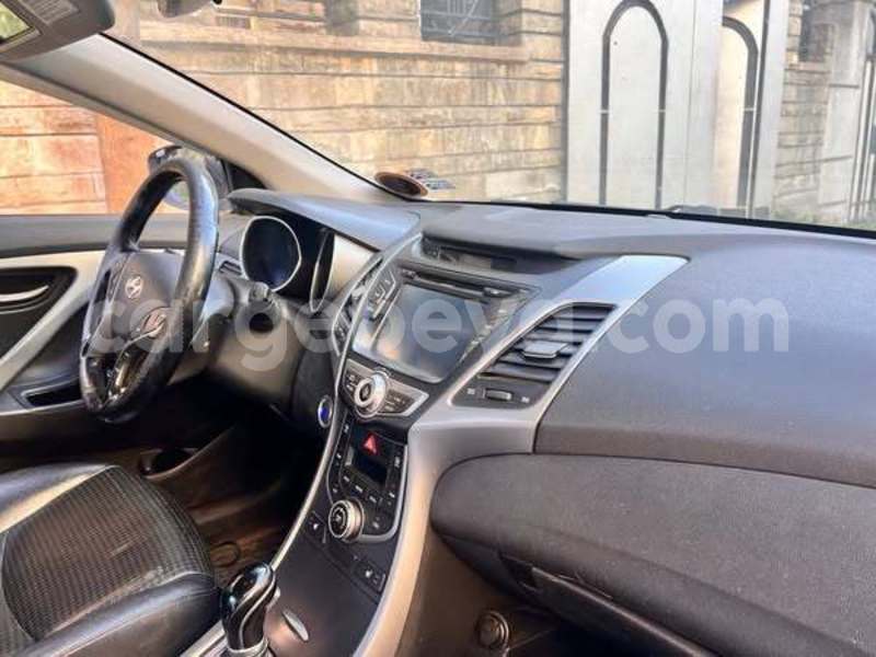 Big with watermark hyundai avante ethiopia addis ababa 12131