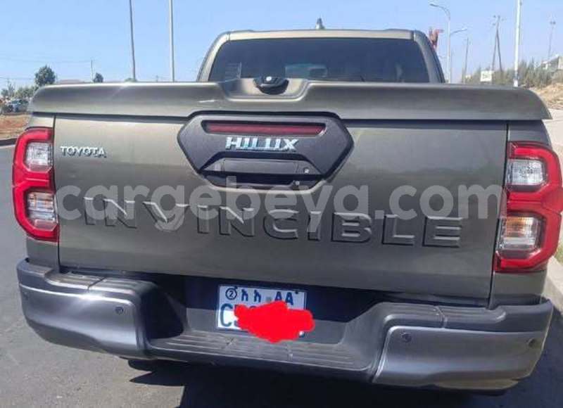 Big with watermark toyota hilux ethiopia addis ababa 12135