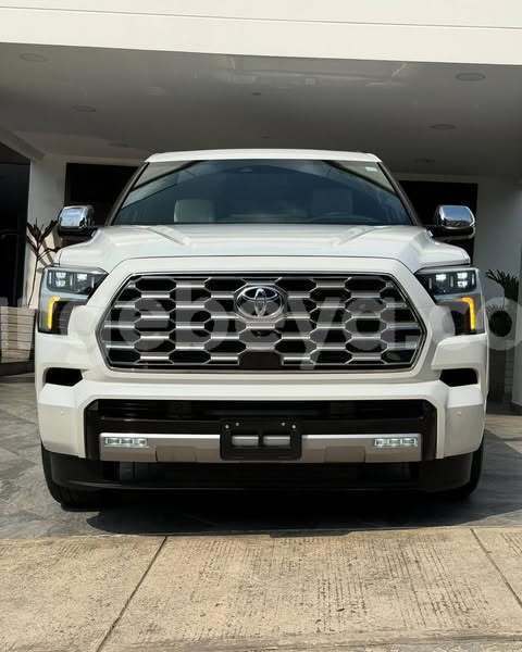 Big with watermark toyota sequoia ethiopia addis ababa 12139