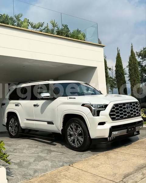 Big with watermark toyota sequoia ethiopia addis ababa 12139