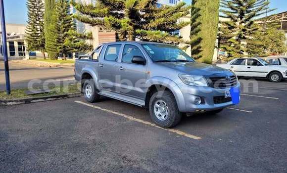 Buy Used Toyota Hilux Other Car in Addis–Ababa in Ethiopia