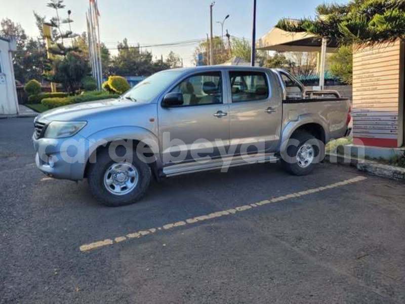 Big with watermark toyota hilux ethiopia addis ababa 12142