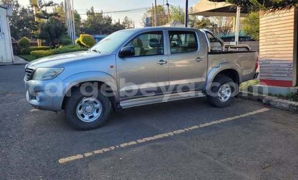 Buy Used Toyota Hilux Other Car in Addis–Ababa in Ethiopia Buy Used Toyota Hilux Other Car in Addis–Ababa in Ethiopia