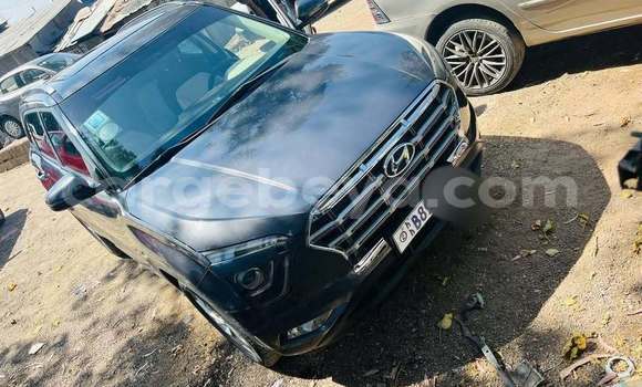 ይግዙ ያገለገለ Hyundai Creta ሌላ መኪና በ አዲስ አበባ በ ኢትዮጵያ