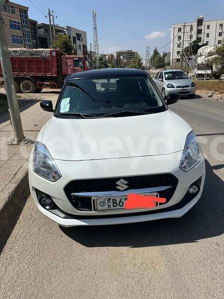 Big with watermark suzuki swift ethiopia addis ababa 12151