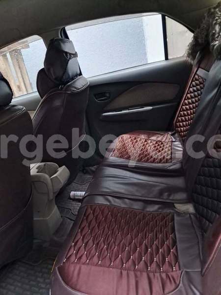 Big with watermark toyota yaris ethiopia addis ababa 12155