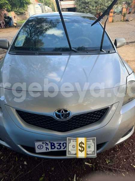 Big with watermark toyota yaris ethiopia addis ababa 12164