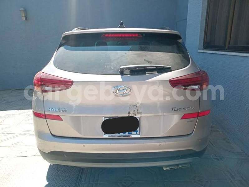 Big with watermark hyundai tucson ethiopia addis ababa 12171