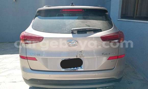 Buy Used Hyundai Tucson Other Car in Addis–Ababa in Ethiopia Buy Used Hyundai Tucson Other Car in Addis–Ababa in Ethiopia