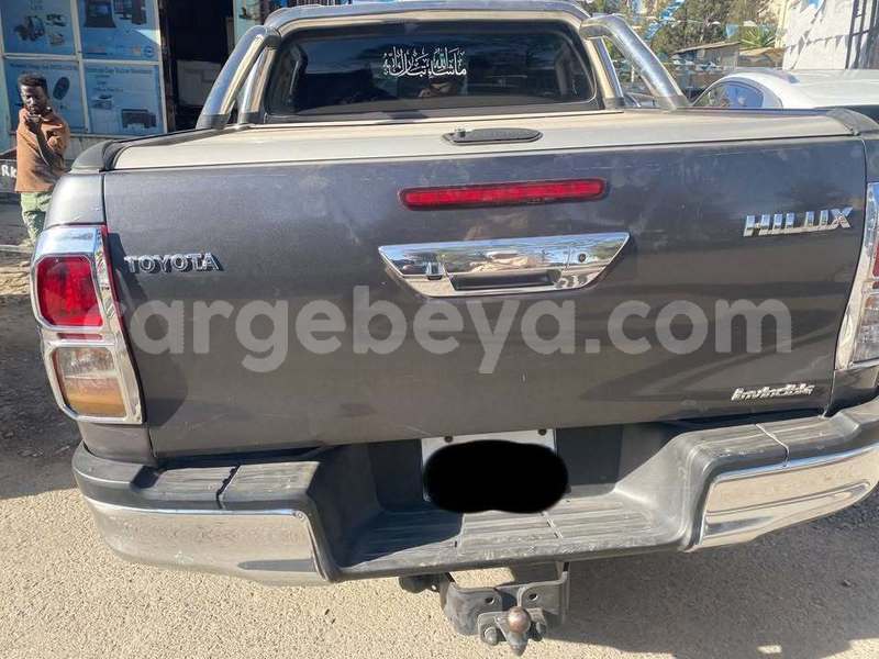 Big with watermark toyota hilux ethiopia addis ababa 12176