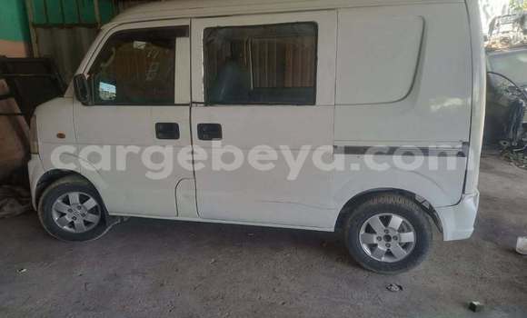 Buy Used Suzuki Every White Car in Addis–Ababa in Ethiopia