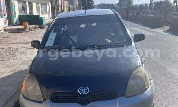 Acheter Occasion Voiture Toyota Vitz Noir à Addis Ababa, Ethiopie