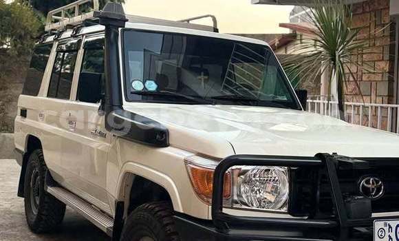 Buy Used Toyota Mark II Other Car in Addis–Ababa in Ethiopia Buy Used Toyota Mark II Other Car in Addis–Ababa in Ethiopia