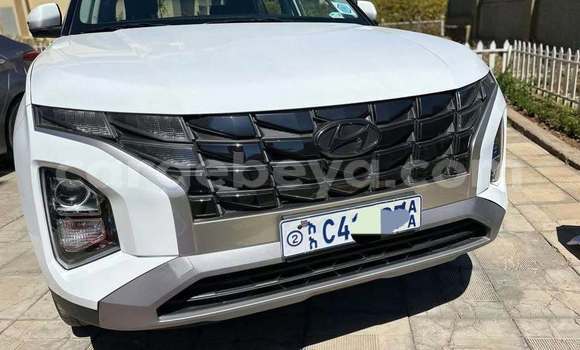 Buy Used Hyundai Creta White Car in Addis–Ababa in Ethiopia Buy Used Hyundai Creta White Car in Addis–Ababa in Ethiopia