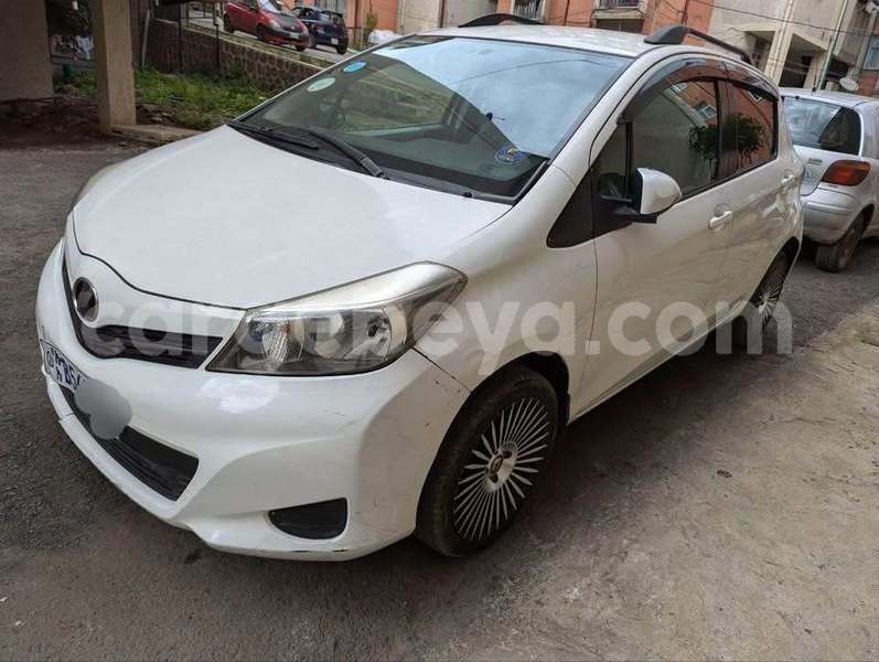 Big with watermark toyota yaris ethiopia addis ababa 12212
