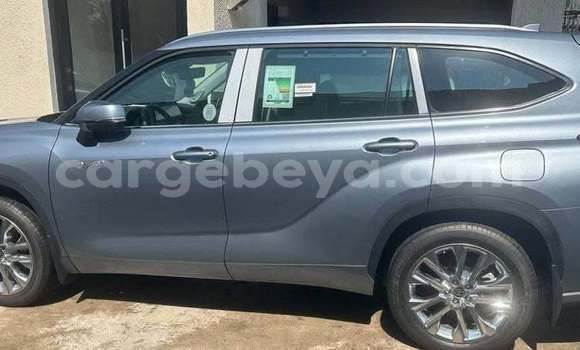 Buy Used Toyota Highlander Other Car in Addis–Ababa in Ethiopia Buy Used Toyota Highlander Other Car in Addis–Ababa in Ethiopia