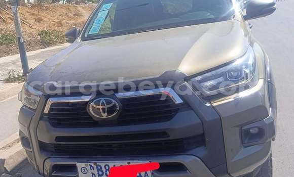 Buy Used Toyota Hilux Other Car in Addis–Ababa in Ethiopia