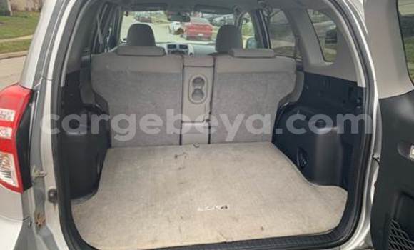 Buy Used Toyota RAV4 Silver Car in Addis–Ababa in Ethiopia Buy Used Toyota RAV4 Silver Car in Addis–Ababa in Ethiopia