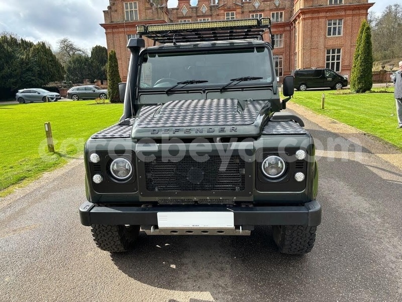 Big with watermark land rover defender ethiopia addis ababa 12267