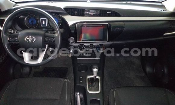 Acheter Neuf Voiture Toyota Hilux Beige à Addis Ababa, Ethiopie Acheter Neuf Voiture Toyota Hilux Beige à Addis Ababa, Ethiopie