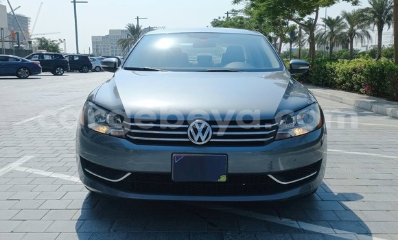 ይግዙ ያገለገለ Volkswagen Passat ሰማያዊ መኪና በ አዲስ አበባ በ ኢትዮጵያ ይግዙ ያገለገለ Volkswagen Passat ሰማያዊ መኪና በ አዲስ አበባ በ ኢትዮጵያ