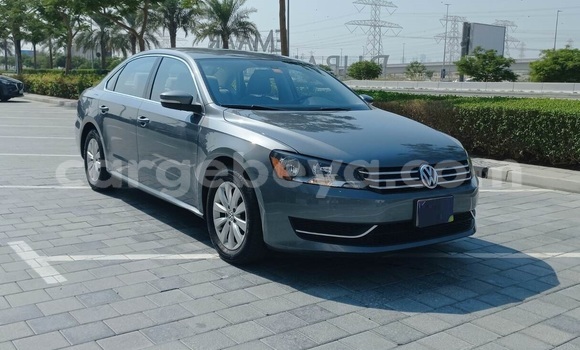 ይግዙ ያገለገለ Volkswagen Passat ሰማያዊ መኪና በ አዲስ አበባ በ ኢትዮጵያ ይግዙ ያገለገለ Volkswagen Passat ሰማያዊ መኪና በ አዲስ አበባ በ ኢትዮጵያ