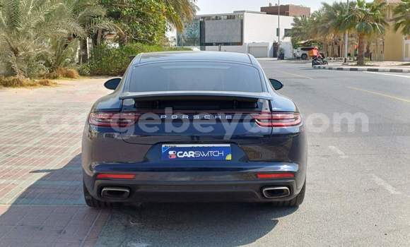 ይግዙ ያገለገለ Porsche Panamera ሰማያዊ መኪና በ አዲስ አበባ በ ኢትዮጵያ ይግዙ ያገለገለ Porsche Panamera ሰማያዊ መኪና በ አዲስ አበባ በ ኢትዮጵያ