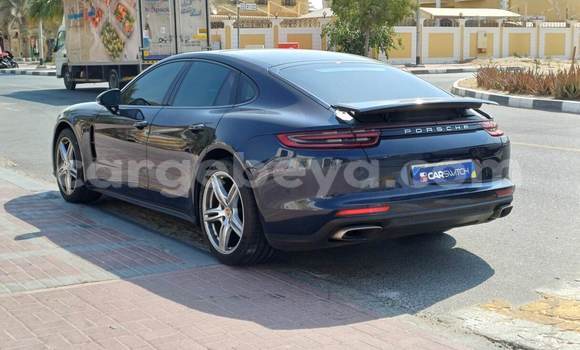 ይግዙ ያገለገለ Porsche Panamera ሰማያዊ መኪና በ አዲስ አበባ በ ኢትዮጵያ ይግዙ ያገለገለ Porsche Panamera ሰማያዊ መኪና በ አዲስ አበባ በ ኢትዮጵያ
