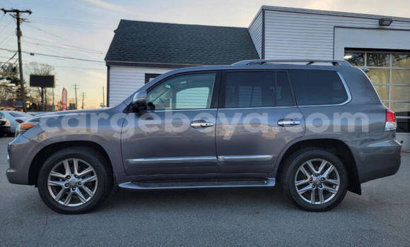 ይግዙ ያገለገለ Lexus LX 570 ሌላ መኪና በ አዲስ አበባ በ ኢትዮጵያ ይግዙ ያገለገለ Lexus LX 570 ሌላ መኪና በ አዲስ አበባ በ ኢትዮጵያ