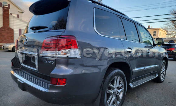 ይግዙ ያገለገለ Lexus LX 570 ሌላ መኪና በ አዲስ አበባ በ ኢትዮጵያ ይግዙ ያገለገለ Lexus LX 570 ሌላ መኪና በ አዲስ አበባ በ ኢትዮጵያ