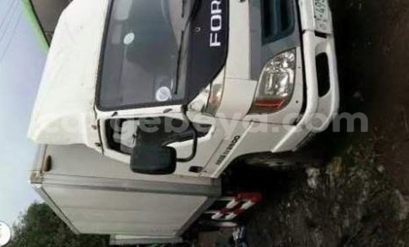 Buy Used Ford Club Wagon White Car in Addis–Ababa in Ethiopia Buy Used Ford Club Wagon White Car in Addis–Ababa in Ethiopia