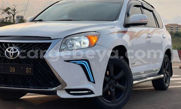 ይግዙ ያገለገለ Toyota RAV4 ነጭ መኪና በ አዲስ አበባ በ ኢትዮጵያ ይግዙ ያገለገለ Toyota RAV4 ነጭ መኪና በ አዲስ አበባ በ ኢትዮጵያ