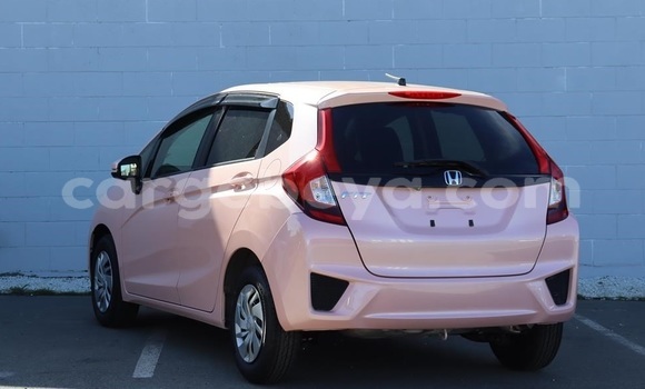 ይግዙ ያገለገለ Honda FIT ሌላ መኪና በ አዲስ አበባ በ ኢትዮጵያ ይግዙ ያገለገለ Honda FIT ሌላ መኪና በ አዲስ አበባ በ ኢትዮጵያ
